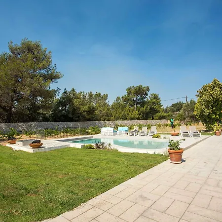 Spacious Holiday With Shared Pool On The Island Of Rhodes * Koskinou