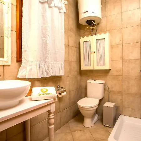 Spacious Holiday With Shared Pool On The Island Of Rhodes 別荘 *